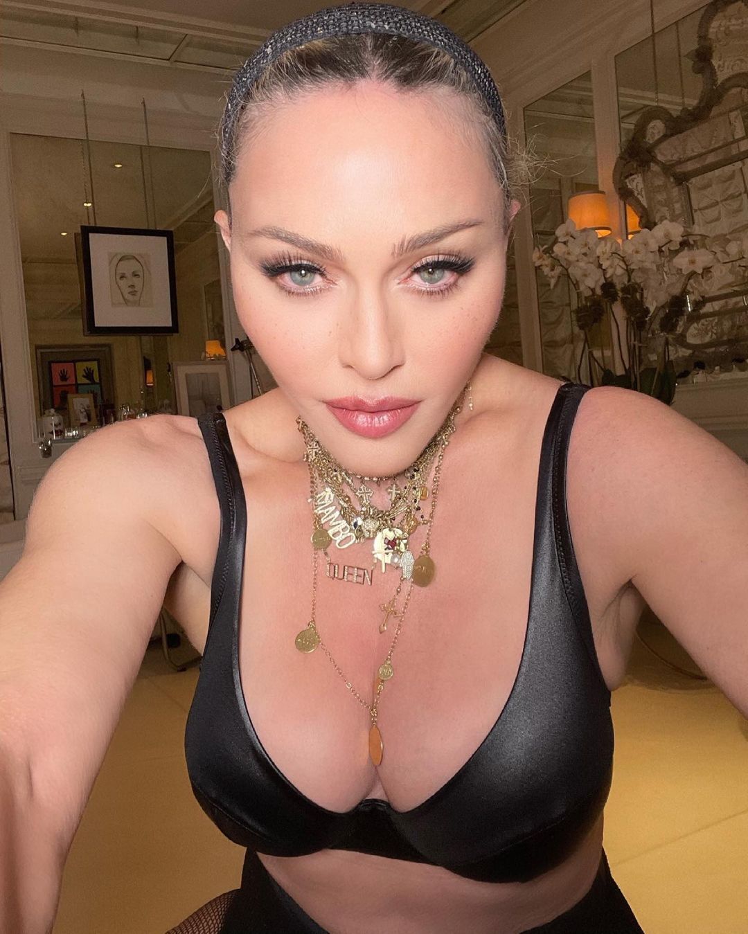 Мадонна продемонстрировала стильный образ