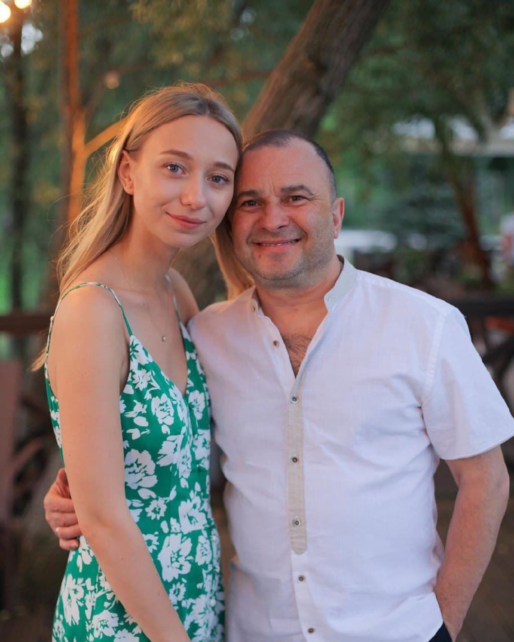 Виктор Павлик и 27-летняя Екатерина Репяхова