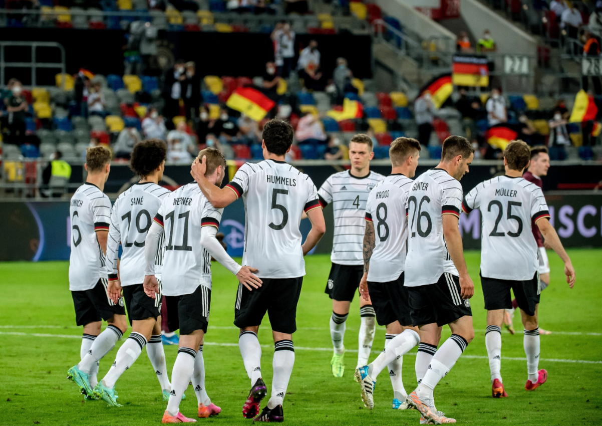 Сборная Германии сыграет против Франции на своем стадионе