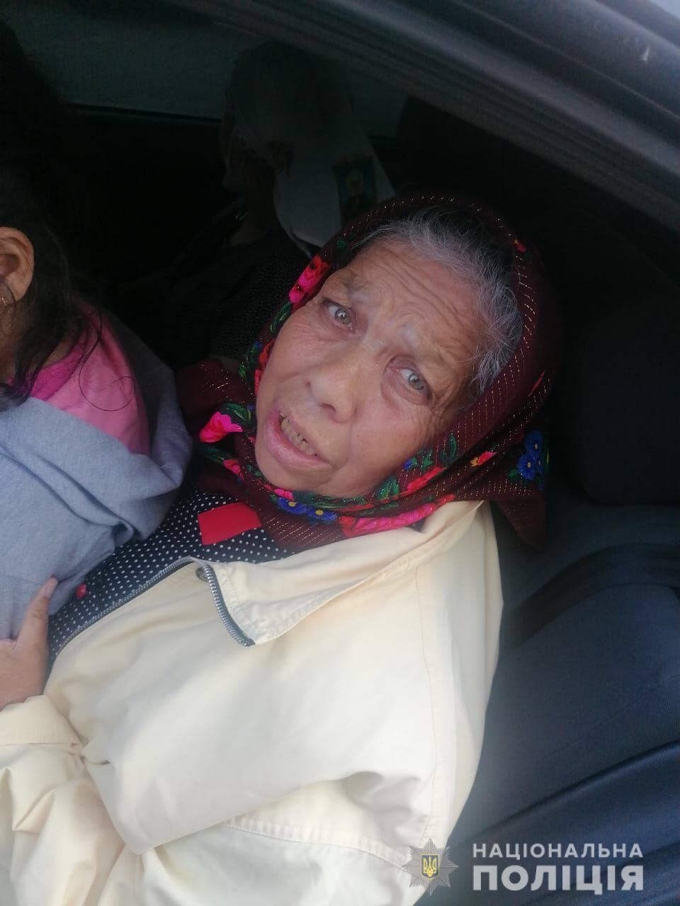 Одна из подозреваемых.