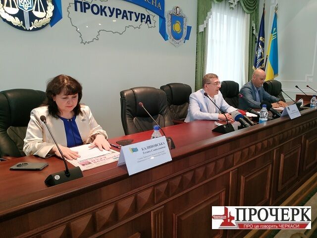 В НСЖУ и прокуратуре рассказали новые детали расследования убийства черкасского журналиста Комарова
