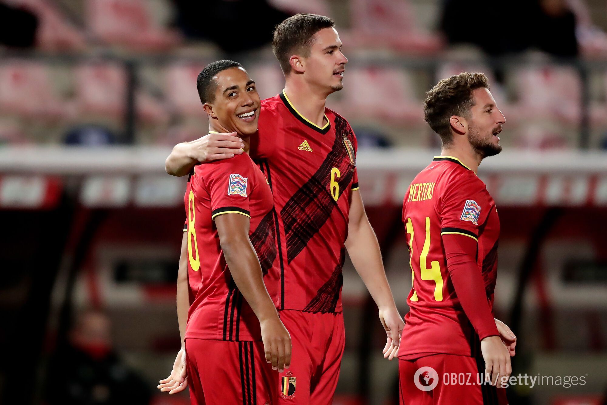 Бельгия празднует гол в ворота Дании в Лиге наций