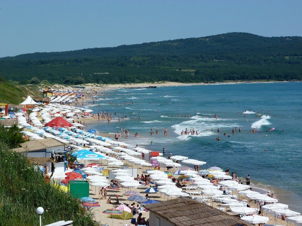 Якщо порівнювати пляжі Грузії та Болгарії, то за ступенем розвитку інфраструктури та зручності лідирує остання.