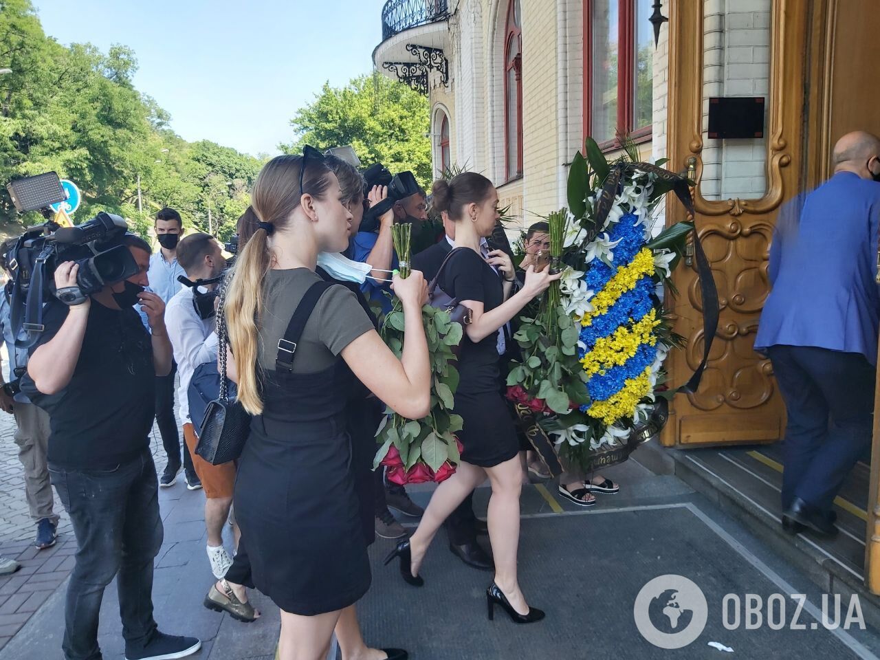 Церемонія прощання з Григорієм Чапкісом.