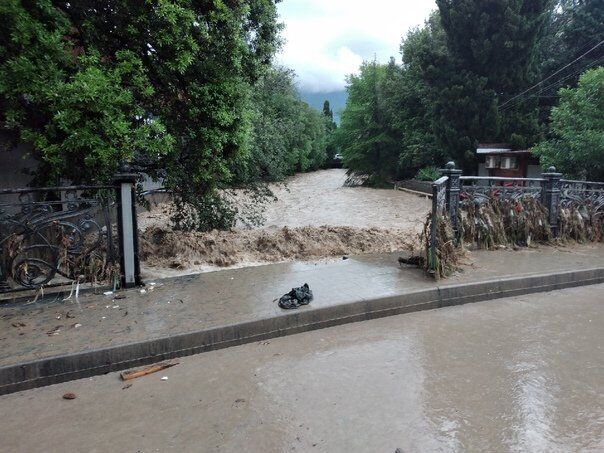 Новини Кримнашу. Покарання водою