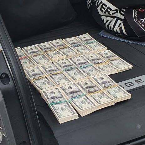 На хабарі в $160 тисяч затримали заступника голови Чернігівської ОДА. Фото