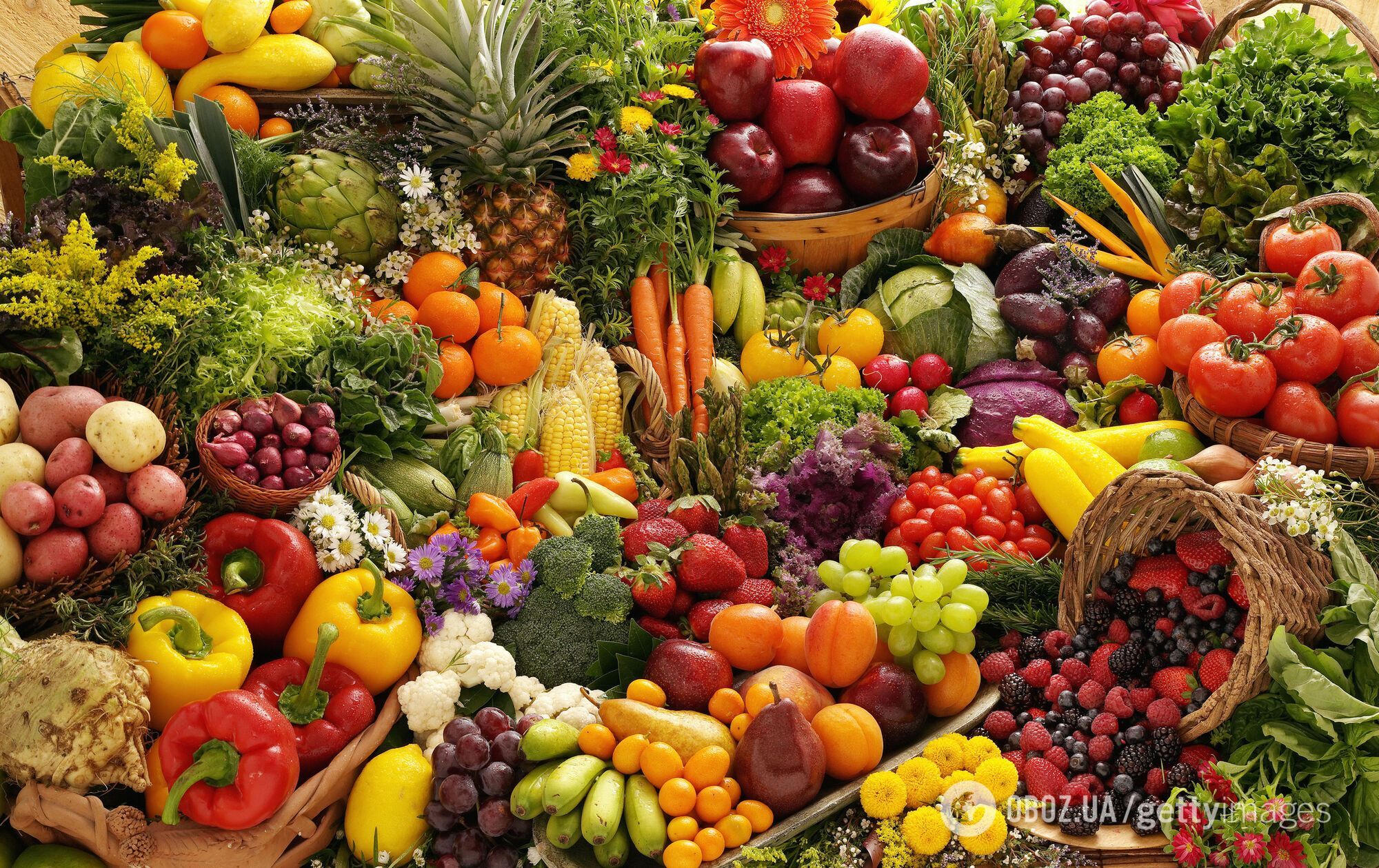 Летних фруктов и овощей не хватает для обеспечения организма всем необходимым.