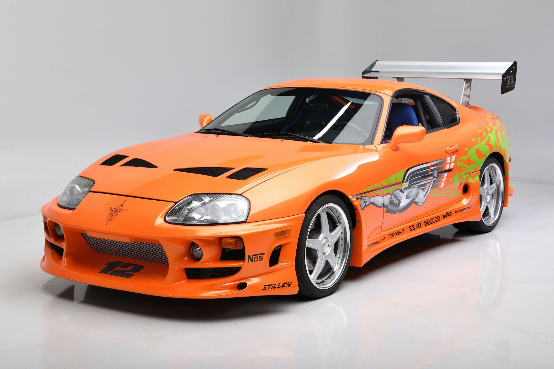 Toyota Supra из 