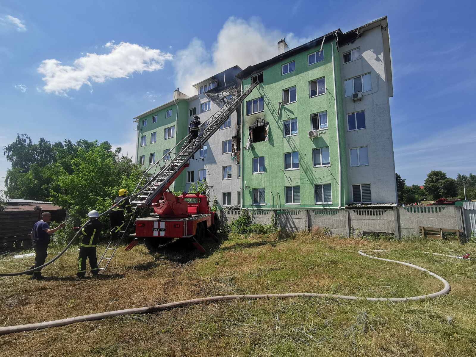 Последствия взрыва в Белогородке.
