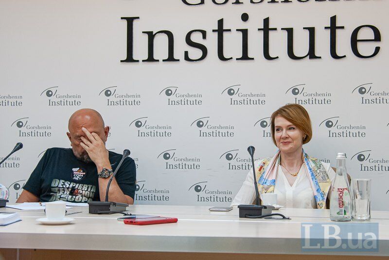 Учасники газових переговорів з РФ у 2014-му: входимо до кабінету Козака й бачимо там Медведчука