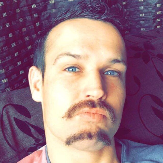 Двойные усы