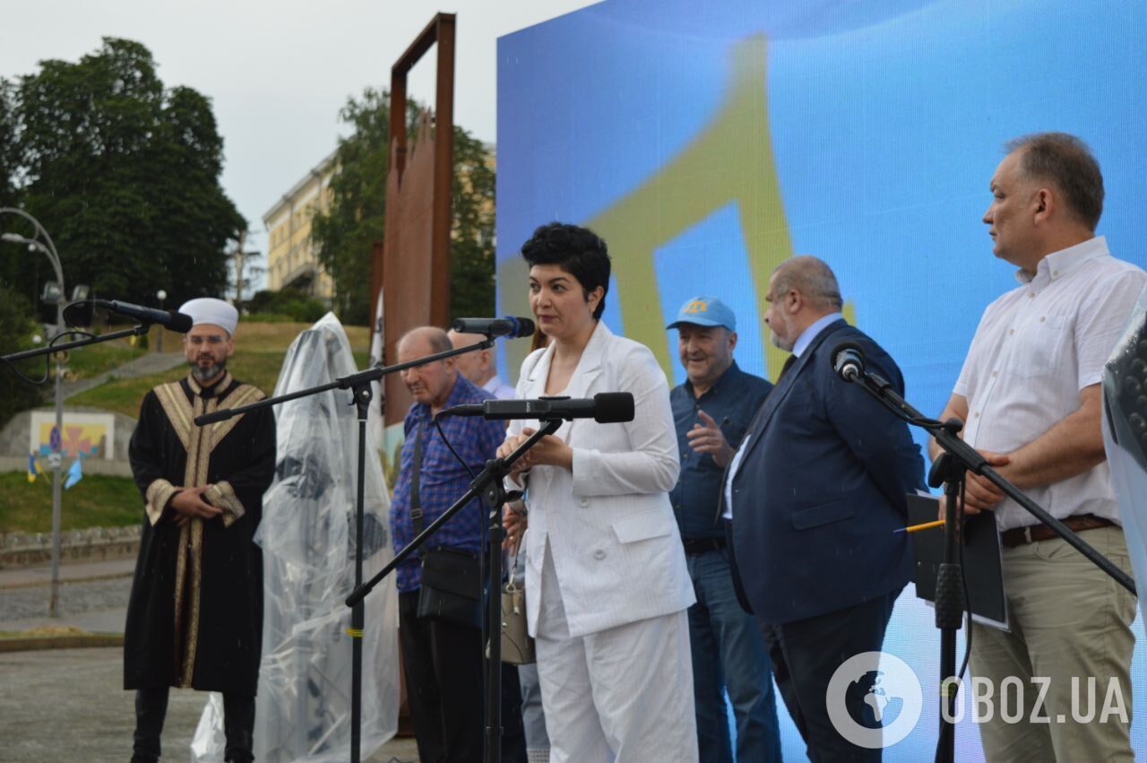 Празднование Дня крымскотатарского флага в Киеве