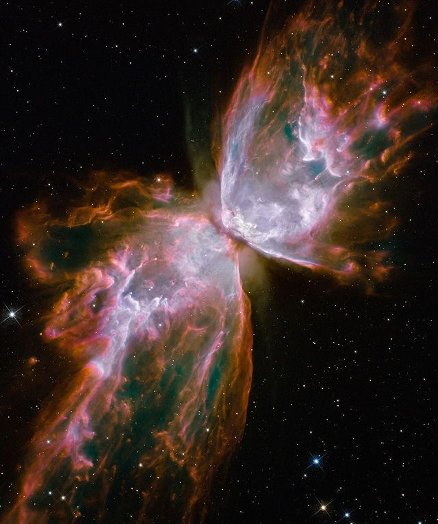 Туманность NGC 6302 расположена в созвездии Скорпиона