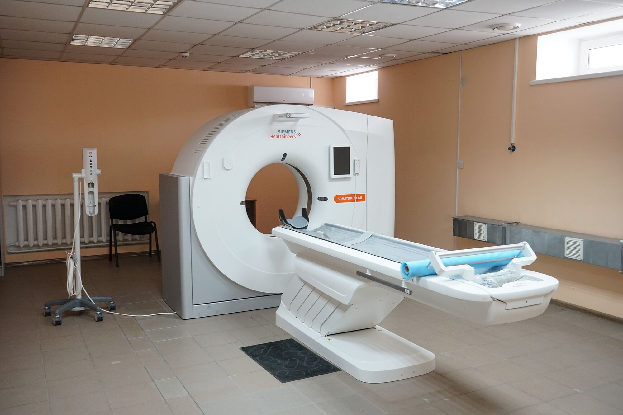 В отделении установлен современный компьютерный томограф