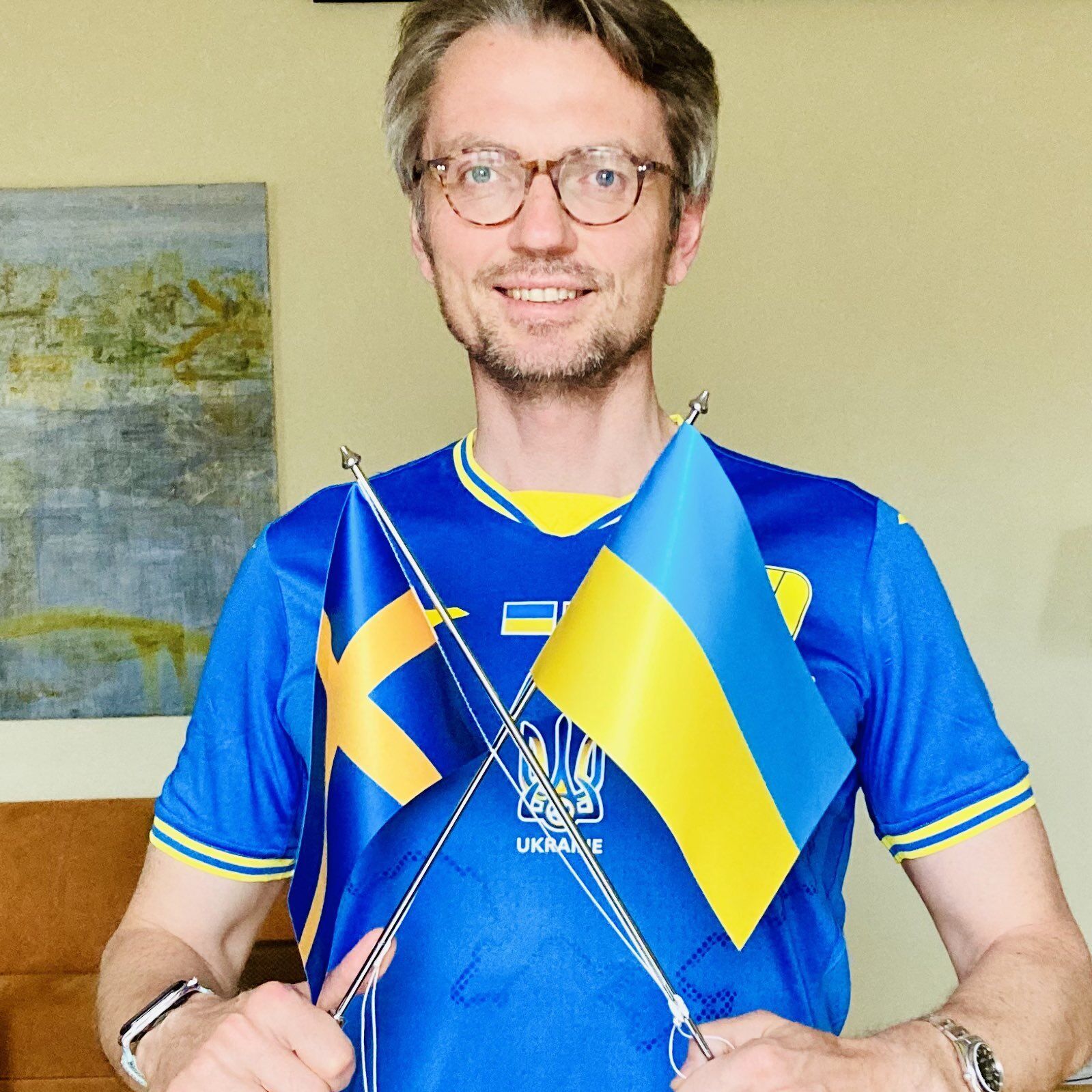 Посол Швеции в Украине следил за матчем