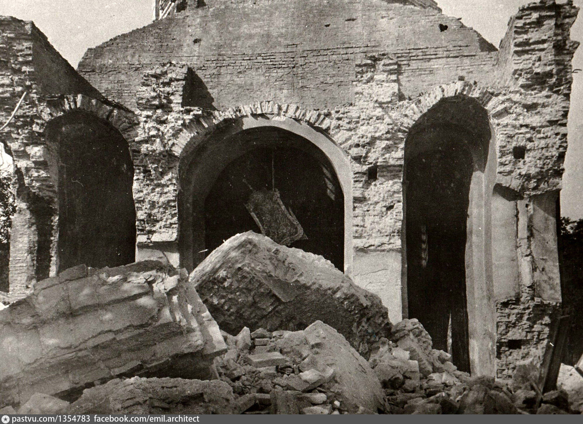 Разрушение храма в 1935 году
