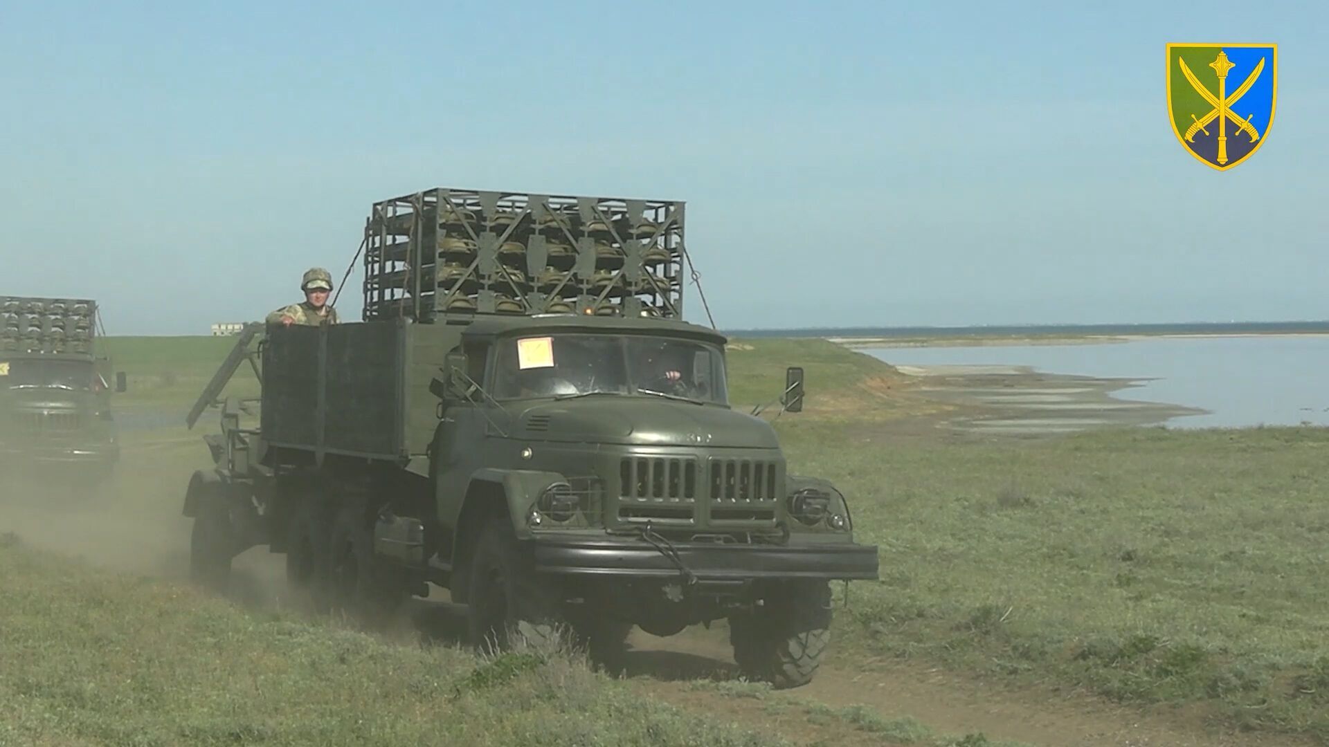 Украинские военные "заминировали" территорию возле Крыма. Фото и видео