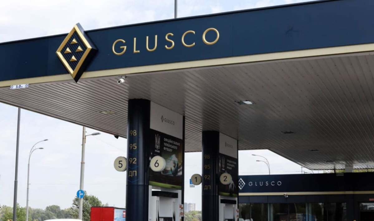 Правоохоронці провели перевірки на АЗС мережі Glusco.