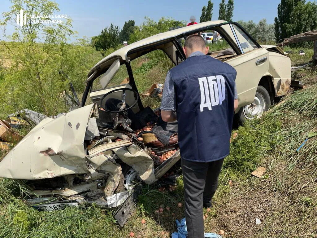 Під Херсоном рятувальник вилетів на зустрічну та влаштував смертельну аварію.