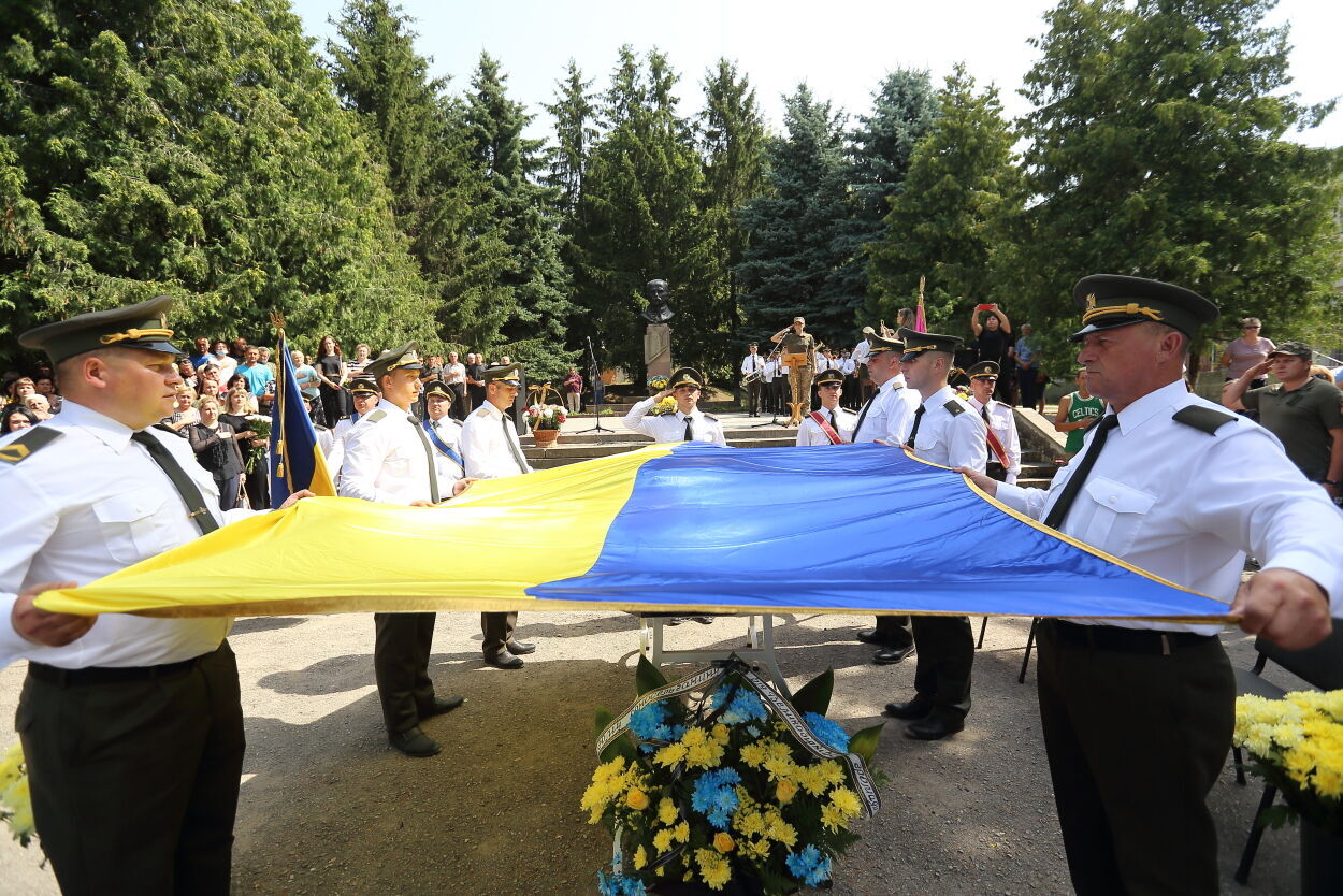 Церемонія прощання з Володимиром Яськівим.