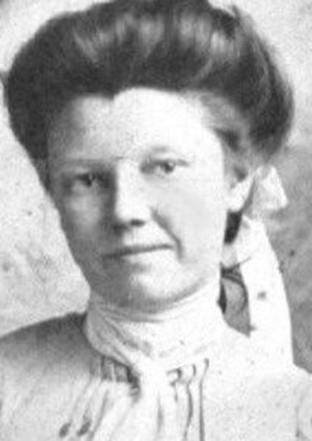 Мэри Энн Беван в юности.