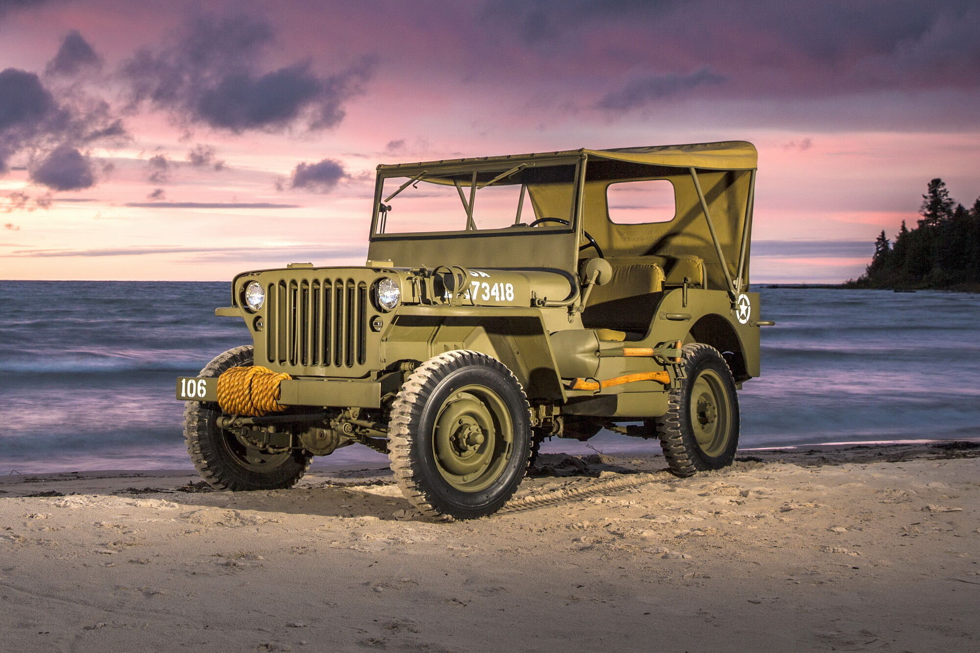 До 1945 року було виготовлено понад 350 тисяч Jeep MB