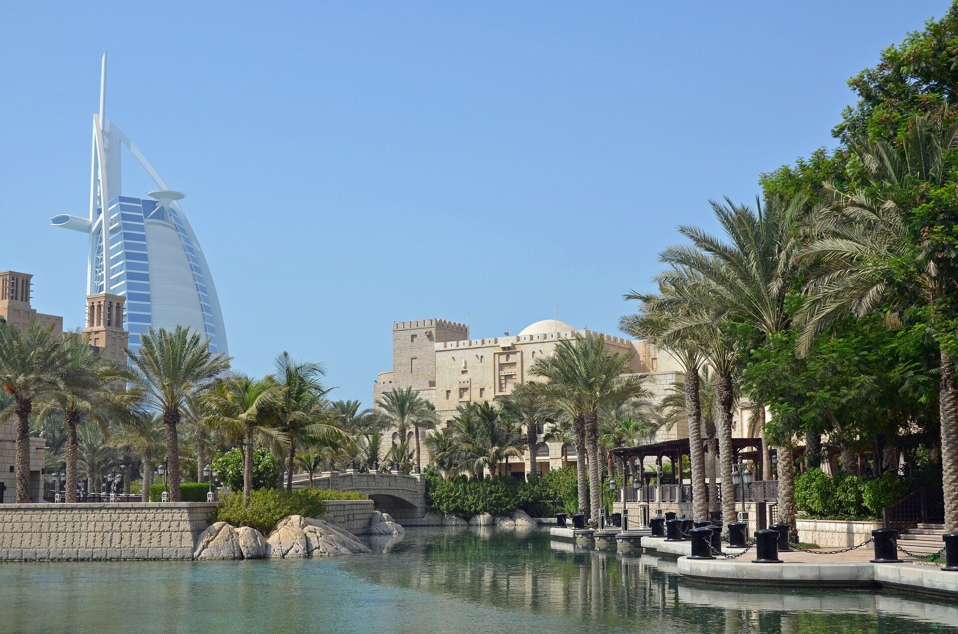 ОАЭ открыты для туристов с отрицательным ПЦР-тестом