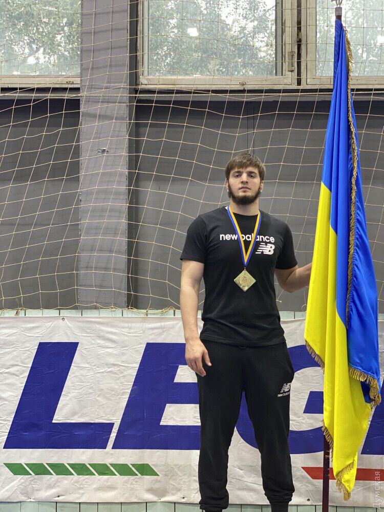 Магомед Закариев выступает за сборную Украины по вольной борьбе