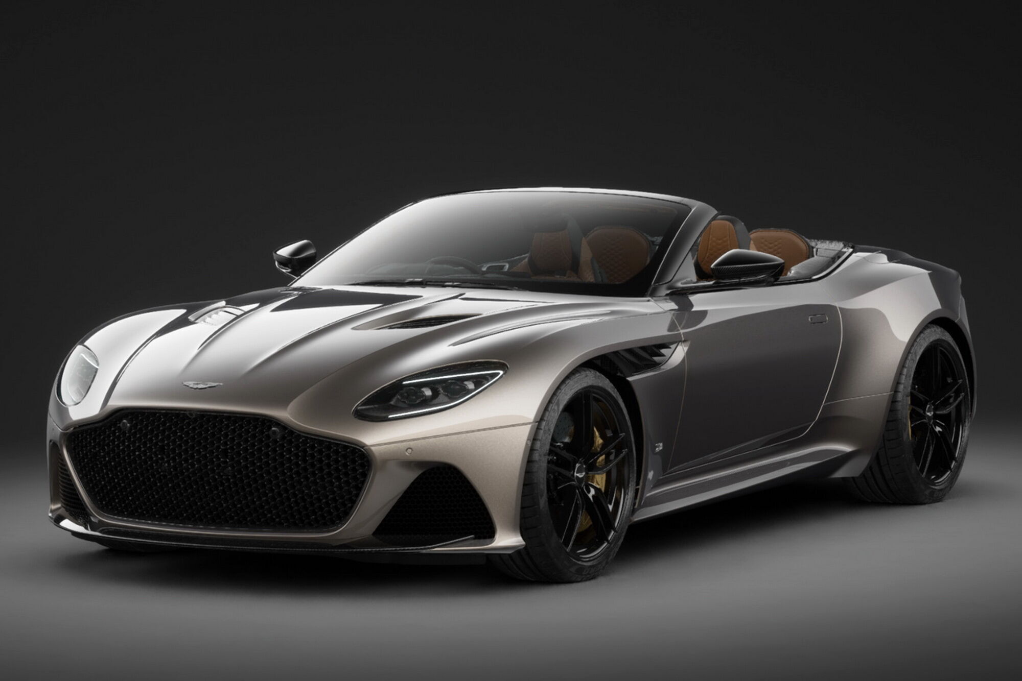 Aston Martin DBS Volante Superleggera теперь будет именоваться просто DBS Volante