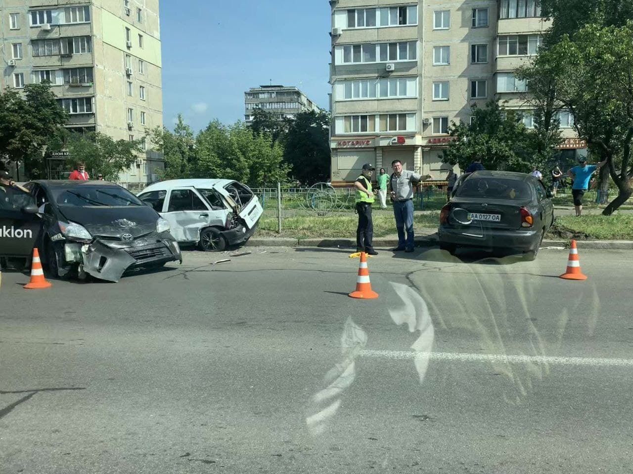 Постраждали дві людини.