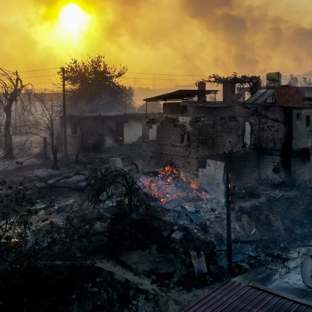 Пожары в Манавгате унесли жизни трех человек