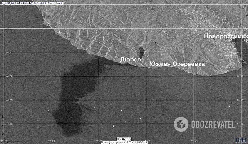Разлив нефти произошел в прибрежных водах Черного моря
