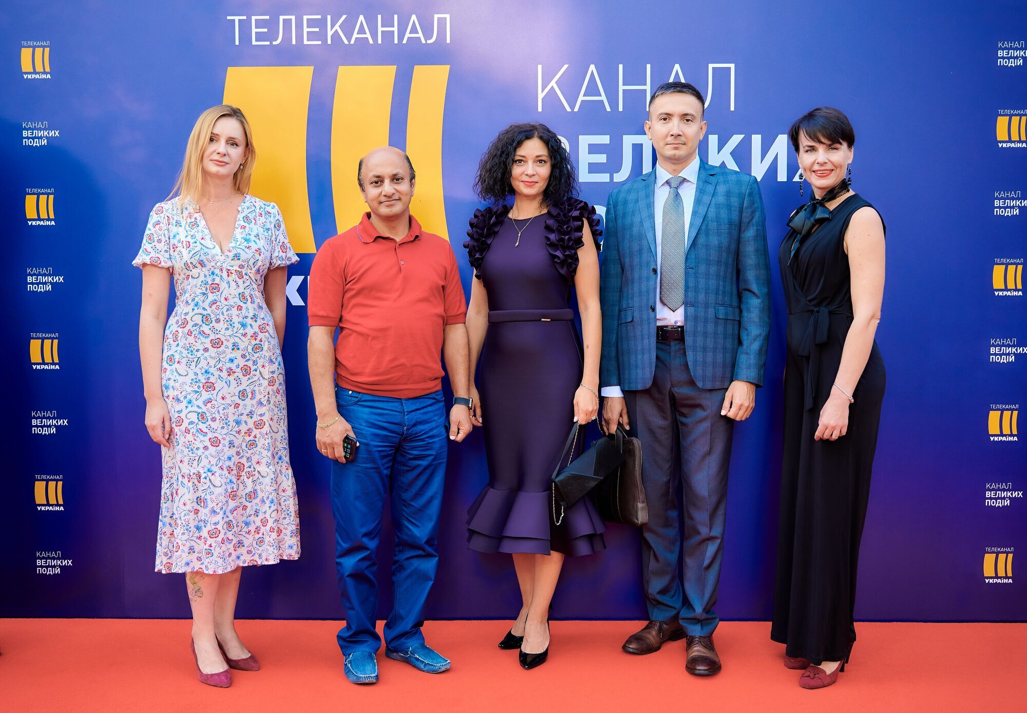 Червона доріжка телеканалу "Україна" зібрала зіркових гостей