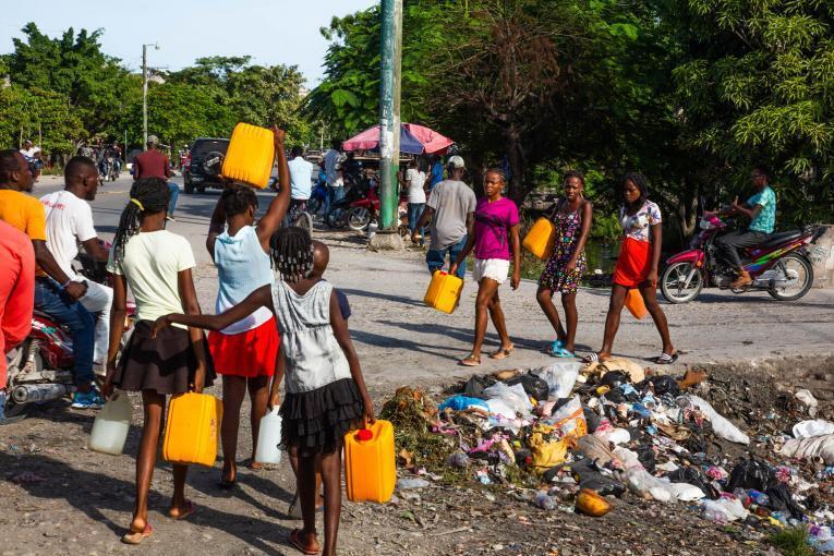 Жителі Гаїті зіткнулися з дефіцитом води.