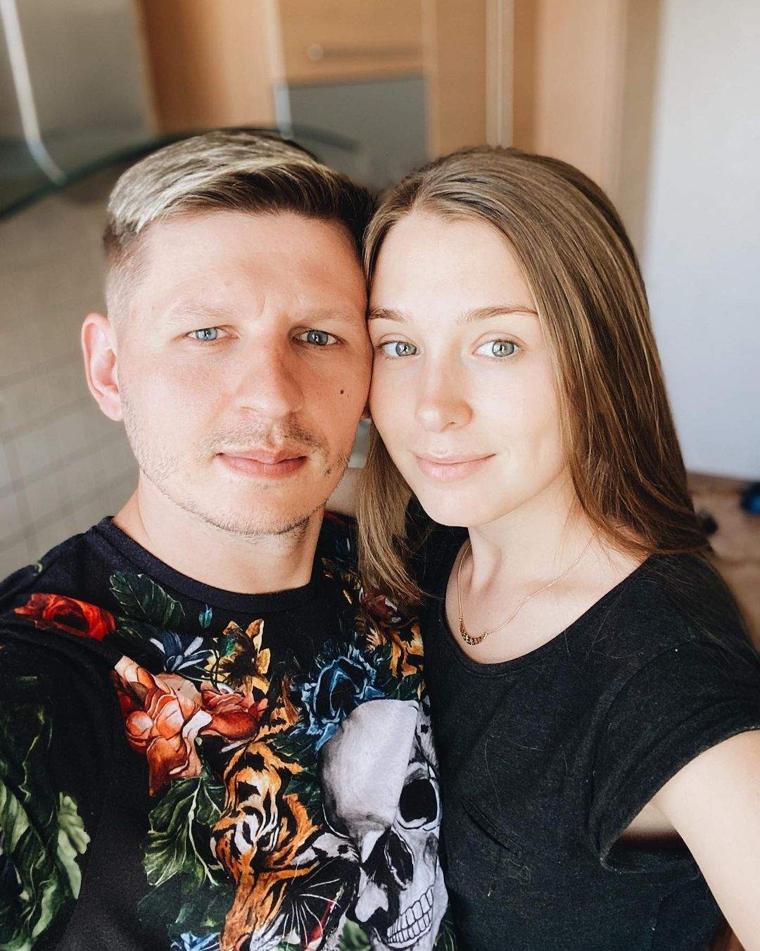Сергей Мартынюк с экс-женой Лорой.