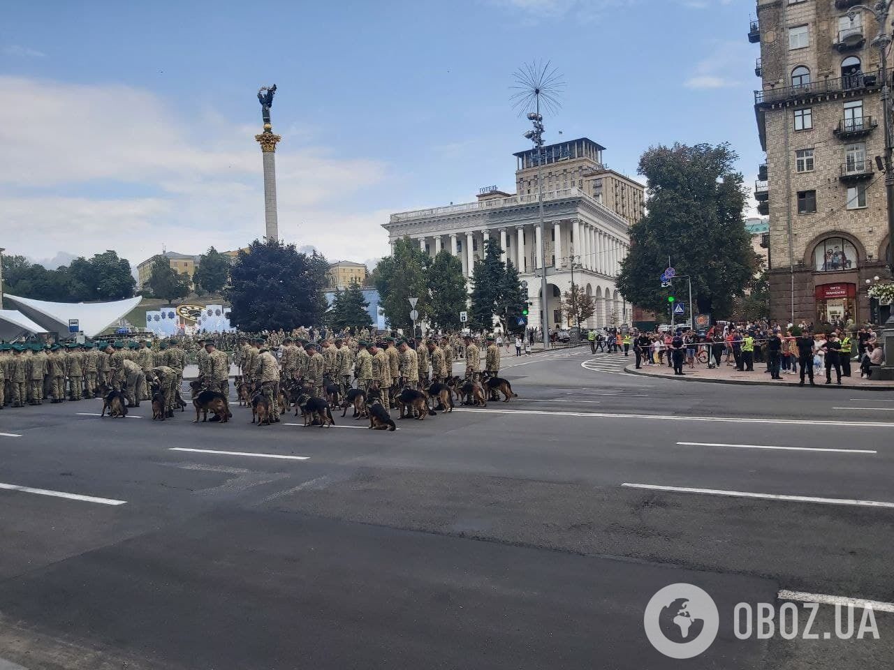 Репетиція параду.