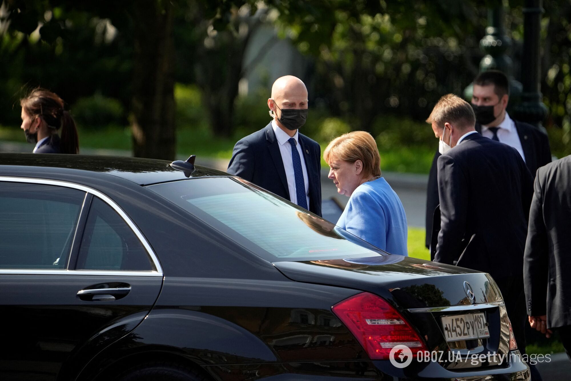 Меркель прибула в Москву