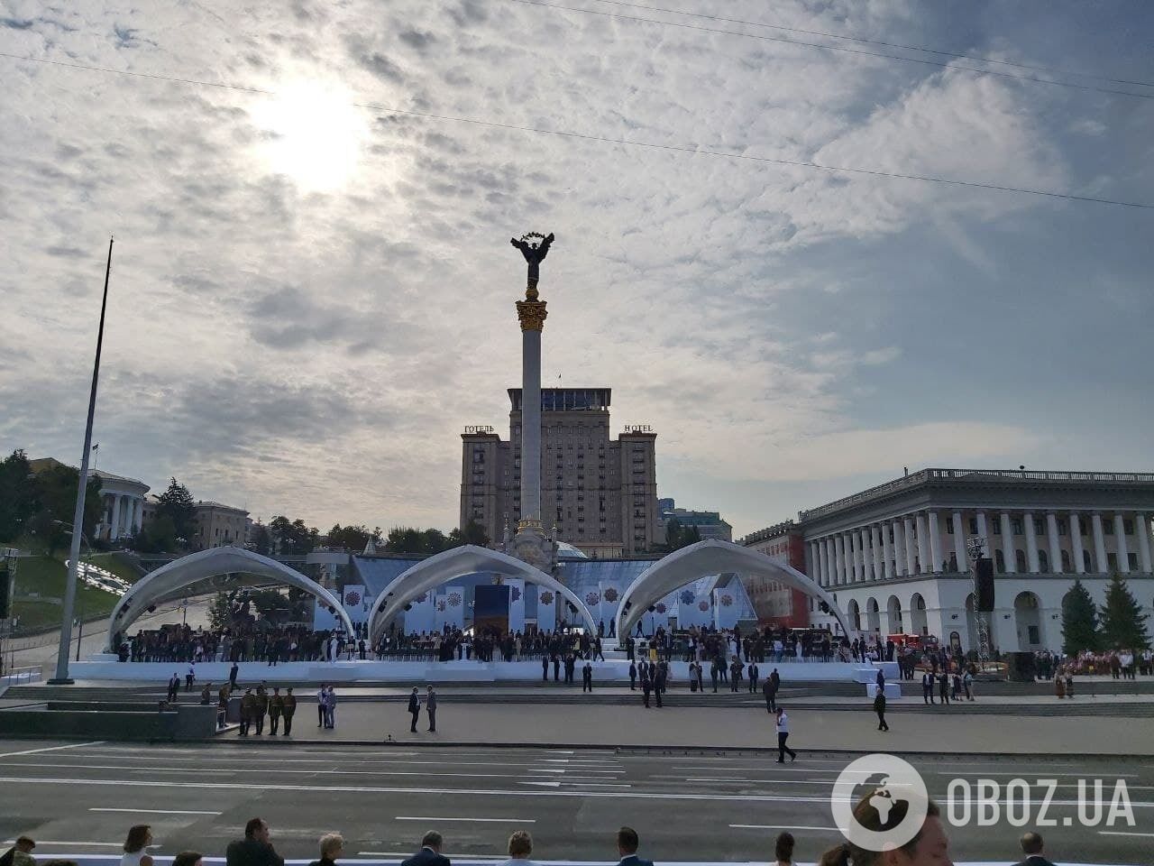 Крещатик перед парадом.