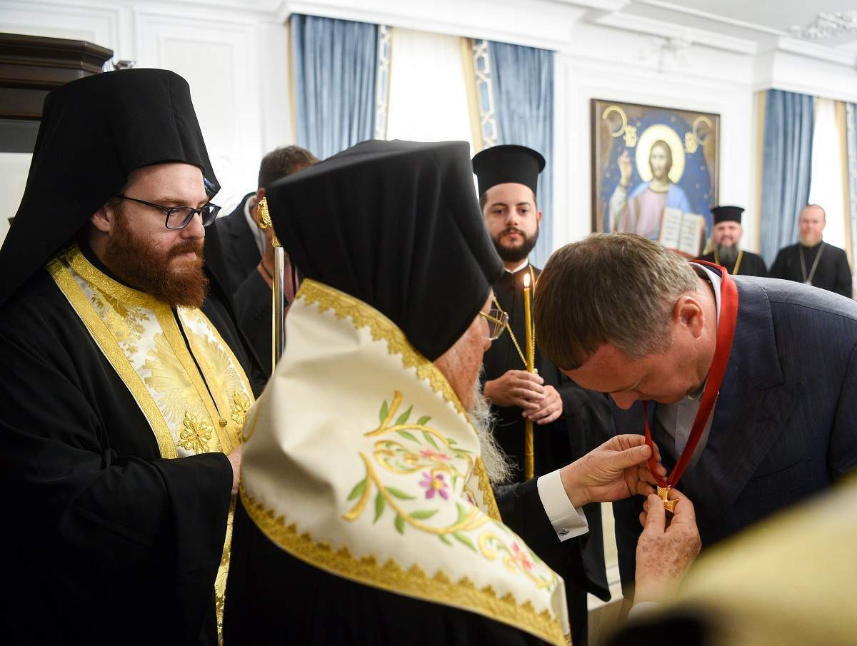 Урочиста молитва та церемонія вручення відзнаки відбулися в Митрополичому домі