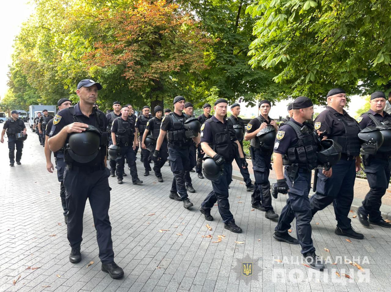 У центрі міста загалом чергувало понад 1100 правоохоронців