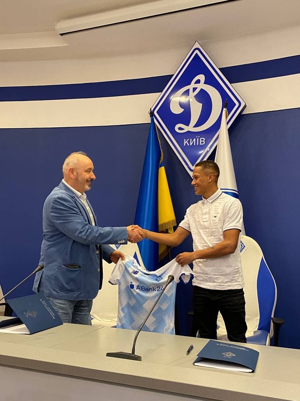 Витиньо стал игроком киевского клуба