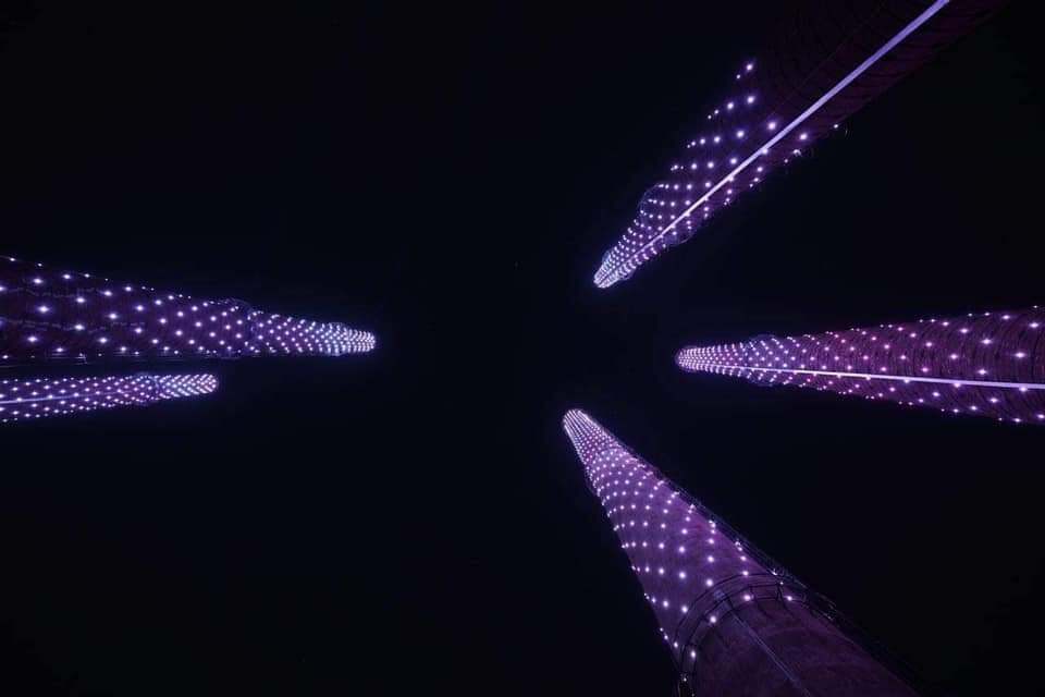 В Днепре День города завершили зрелищным свето-лазерным шоу. Фото