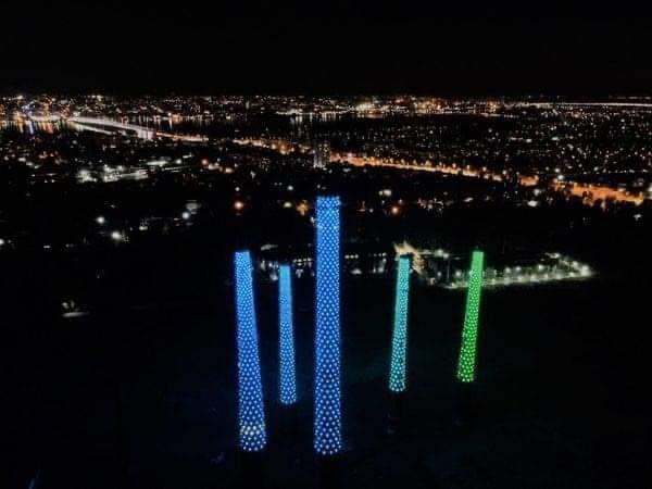 В Днепре День города завершили зрелищным свето-лазерным шоу. Фото