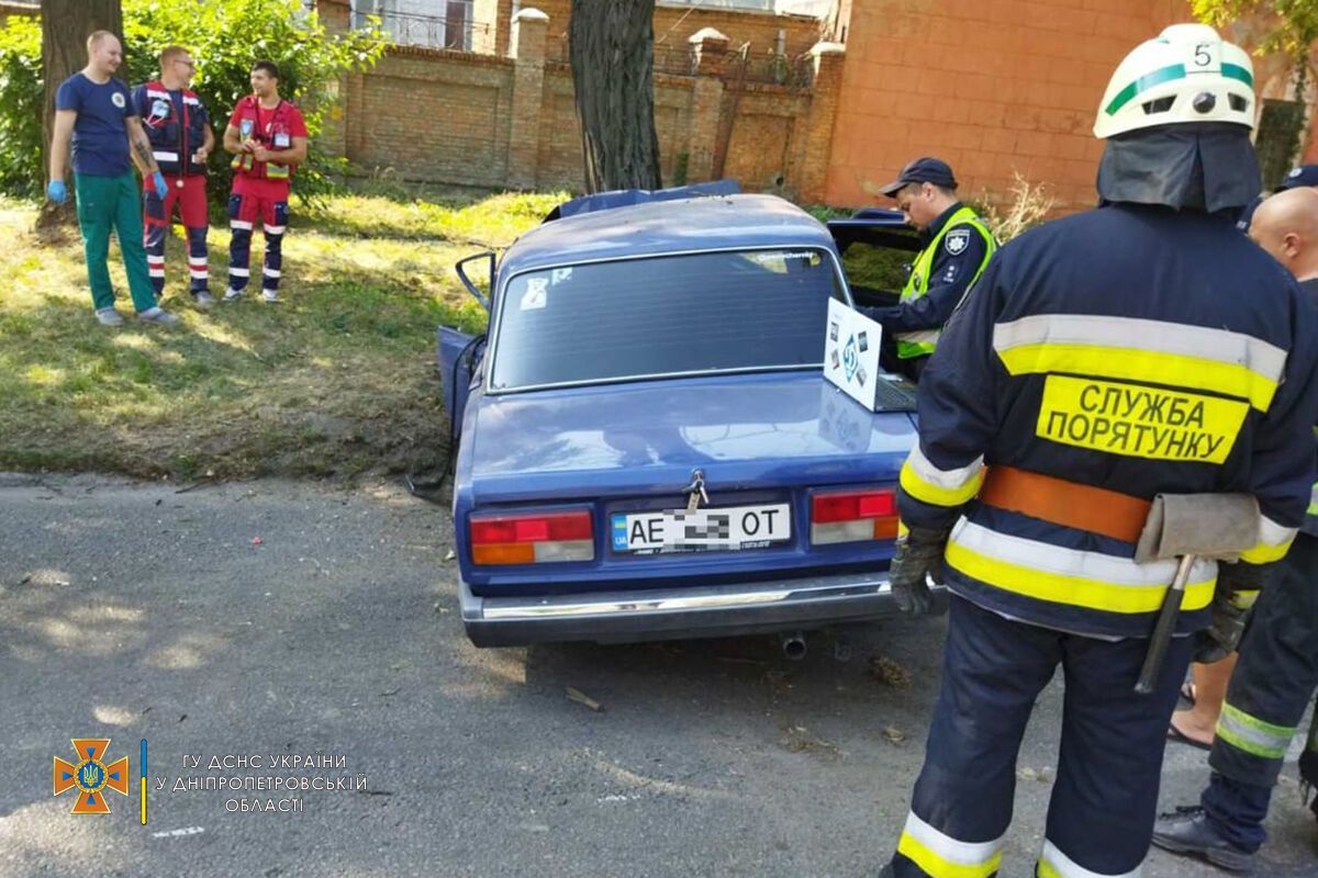 Кадри з місця ДТП