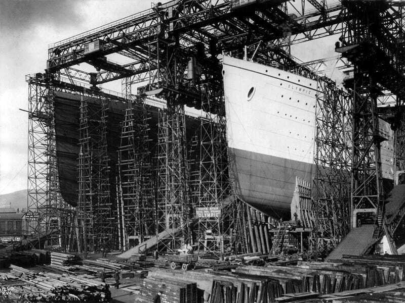 Строительство парохода "Титаник"