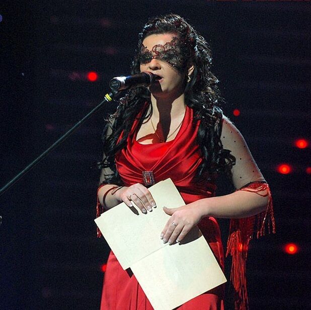 Олена Ковтун підкорювала шоу своїм проникливим голосом у 2010 році