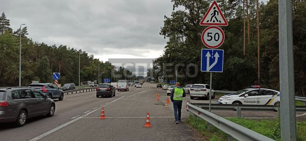 ДТП произошло на выезде из Киева в сторону Житомира.