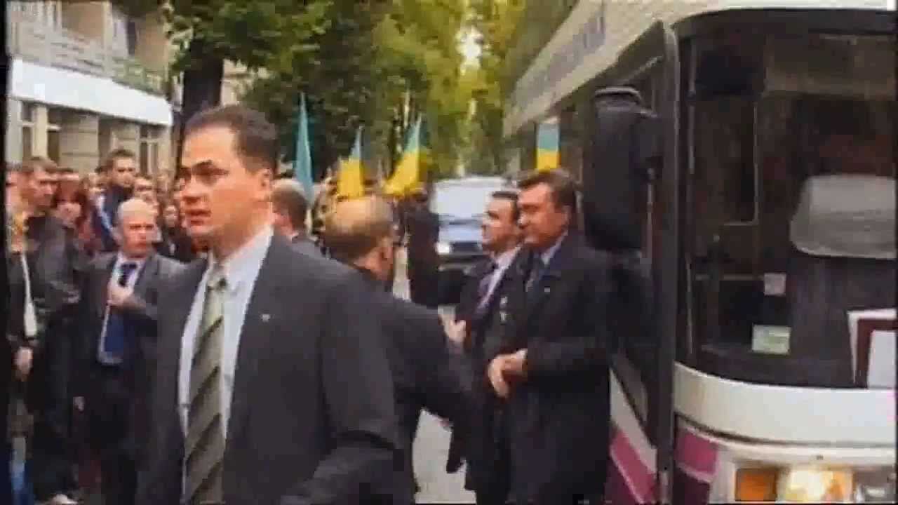 В тот день у Януковича была запланирована встреча со студентами
