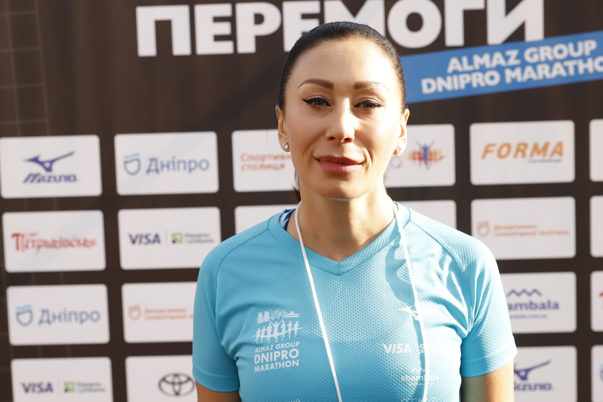 У Дніпрі понад 3 тис. бігунів взяли участь в "Almaz Group Dnipro Marathon"