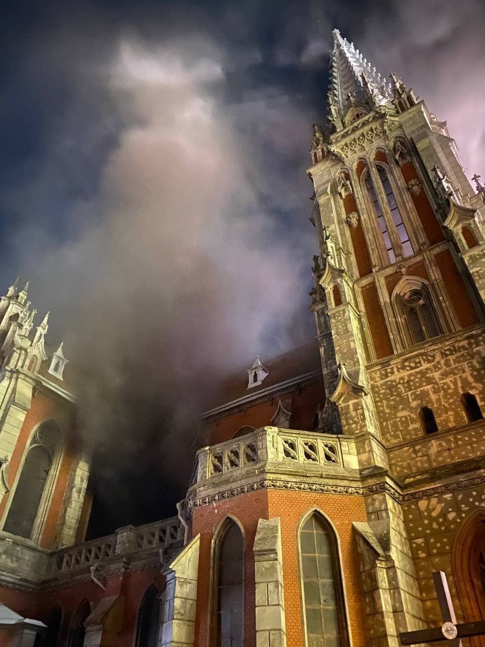 У Києві загорівся костел святого Миколая